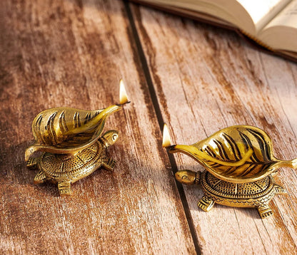 Brass Tortoise Diya | Tortoise & Leaf Brass Deepak (Set of 2)