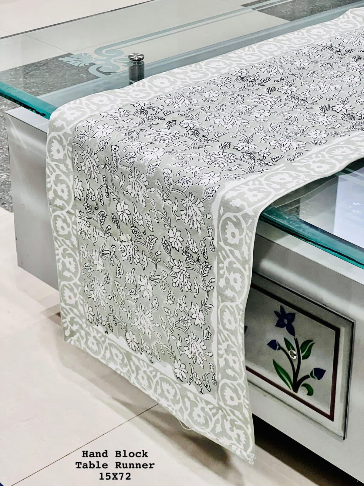 Hand Block Cotton Table Runner (6 Seater)